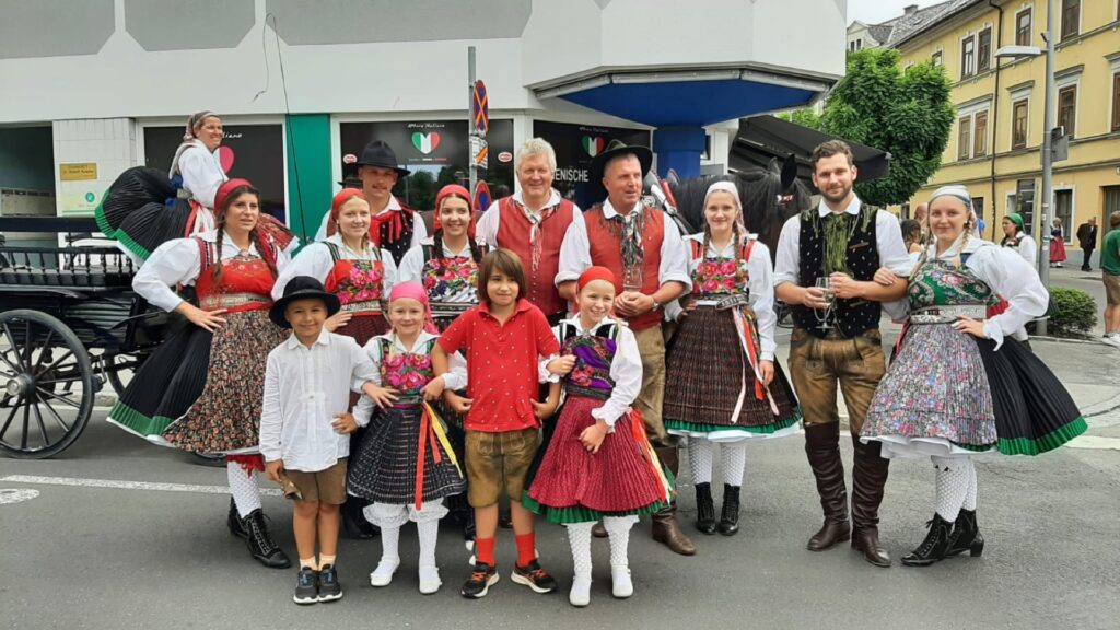 Gailtaler Trachtenwagen